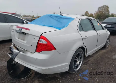 2011 Ford Fusion Se z USA, uszkodzony, nr VIN 3FAHP0HA6BR180413